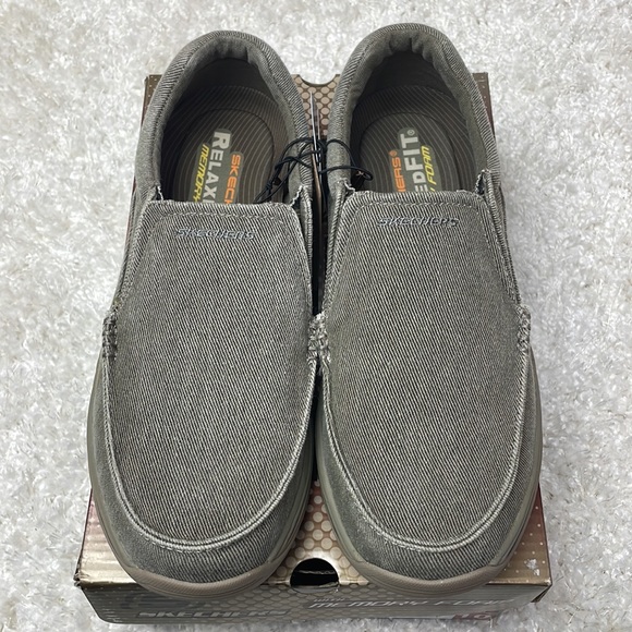 Skechers memory foam loafer for men. - Picture 2 of 9